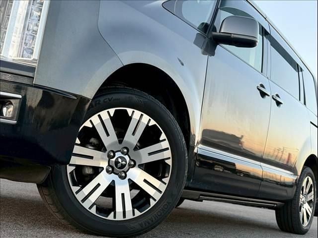 MITSUBISHI DELICA D:5 4WD 2020