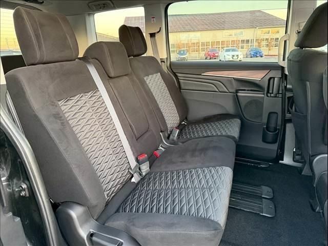 MITSUBISHI DELICA D:5 4WD 2020