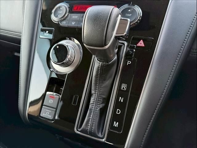 MITSUBISHI DELICA D:5 4WD 2020