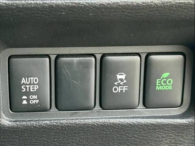 MITSUBISHI DELICA D:5 4WD 2020