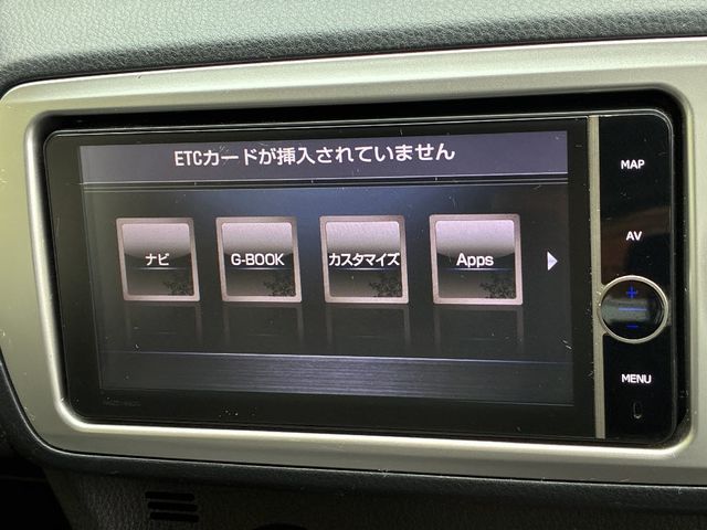 TOYOTA VITZ  4WD 2015