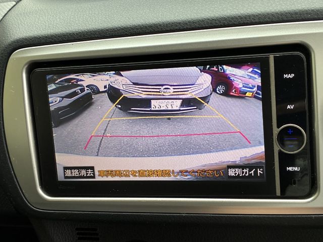 TOYOTA VITZ  4WD 2015