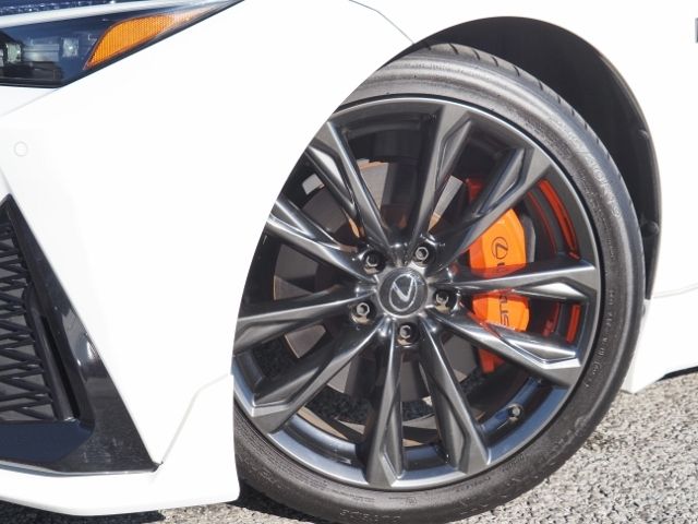 TOYOTA LEXUS IS300h 2023