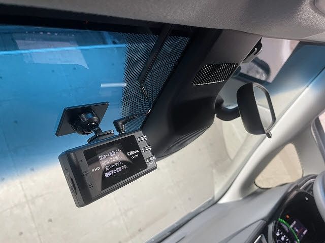 HONDA SHUTTLE HYBRID 2022