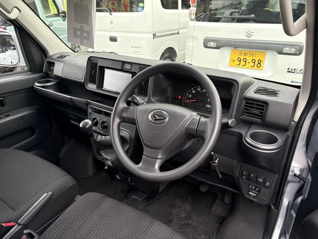 DAIHATSU HIJET CARGO 4WD 2019