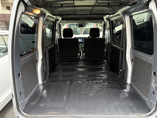 DAIHATSU HIJET CARGO 4WD 2019