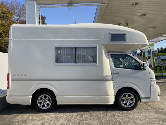 TOYOTA HIACE wagon 2012