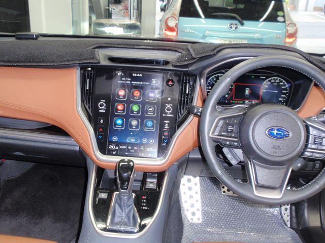 SUBARU LEGACY OUTBACK 2022