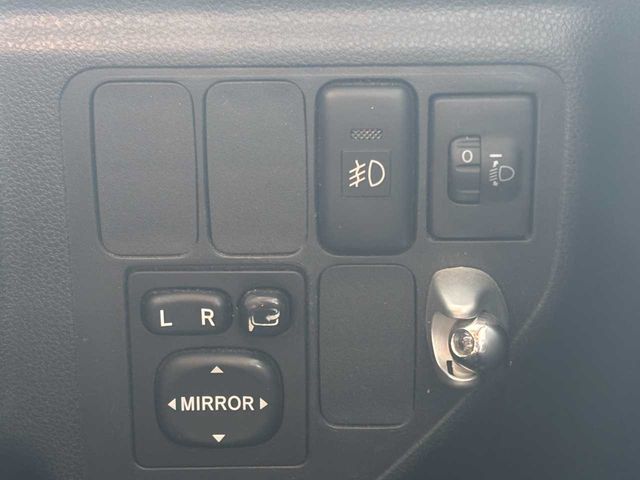 DAIHATSU ESSE CUSTOM 2010