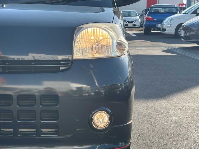 DAIHATSU ESSE CUSTOM 2010