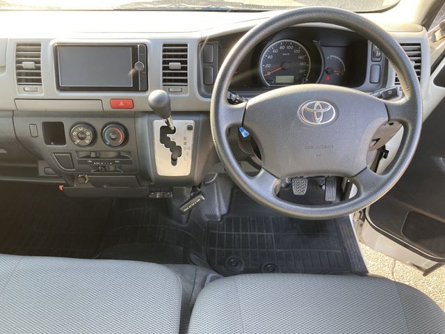 TOYOTA HIACE van 2WD 2013