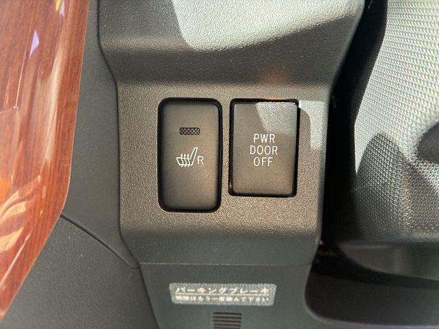 DAIHATSU WAKE 4WD 2015