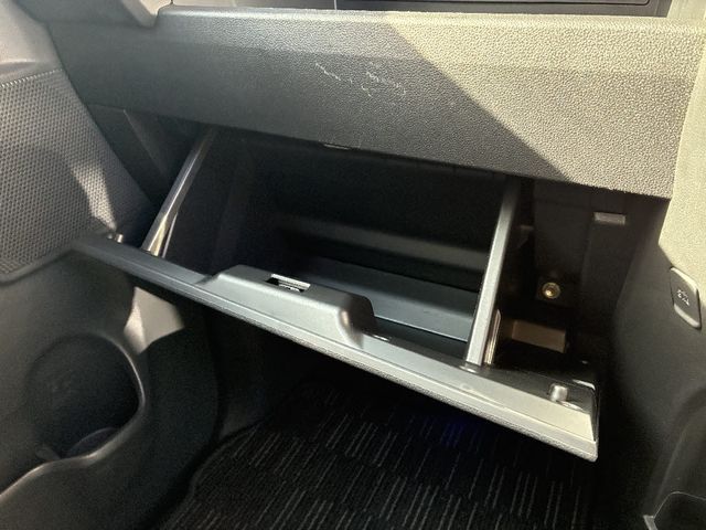 DAIHATSU WAKE 4WD 2015