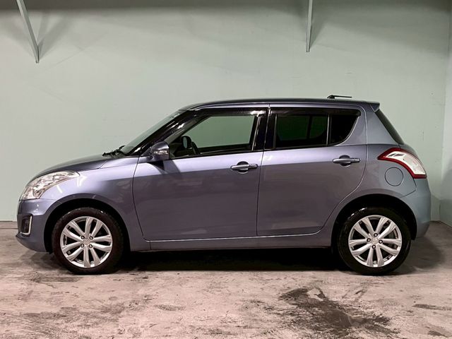 SUZUKI SWIFT 4WD 2013