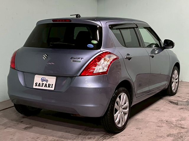 SUZUKI SWIFT 4WD 2013
