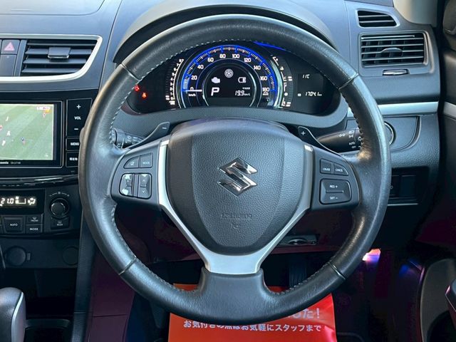 SUZUKI SWIFT 4WD 2013