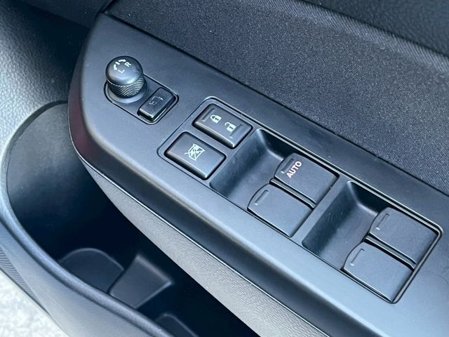 SUZUKI SWIFT 4WD 2013