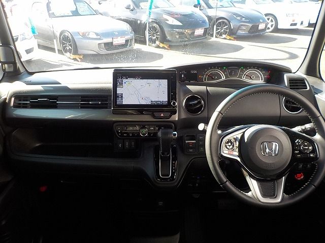 HONDA N BOX CUSTOM 2023