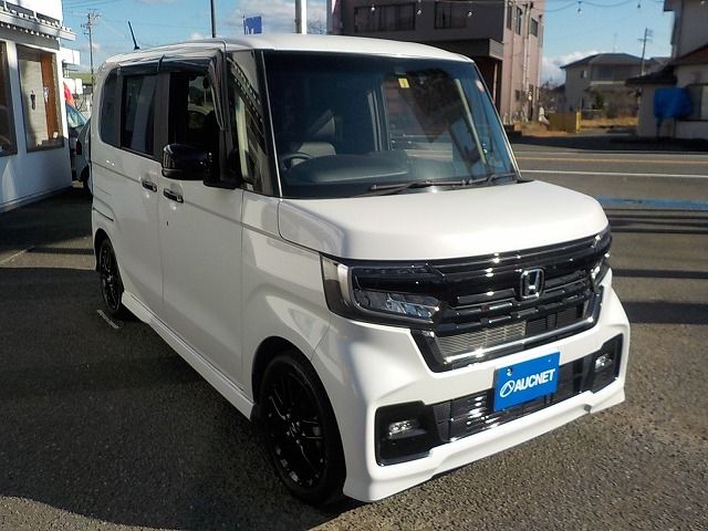 HONDA N BOX CUSTOM 2023