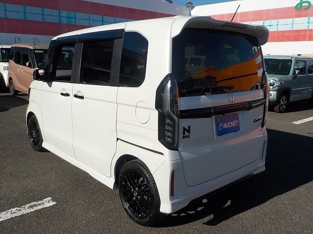 HONDA N BOX CUSTOM 2023