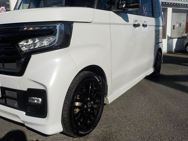 HONDA N BOX CUSTOM 2023