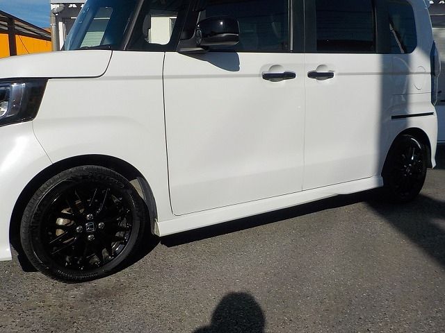 HONDA N BOX CUSTOM 2023