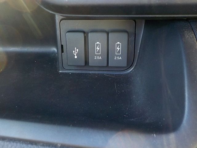 HONDA N BOX CUSTOM 2023