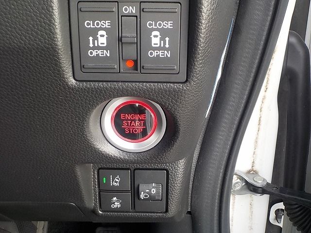 HONDA N BOX CUSTOM 2023