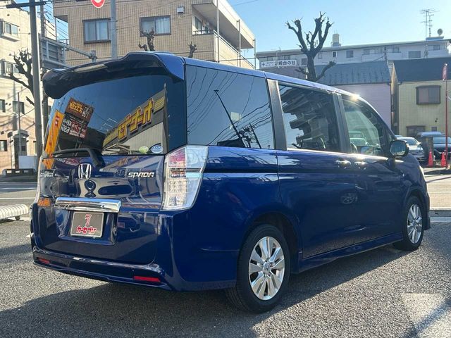 HONDA STEPWAGON SPADA 2010