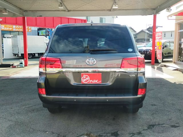 TOYOTA LANDCRUISER wagon 2016