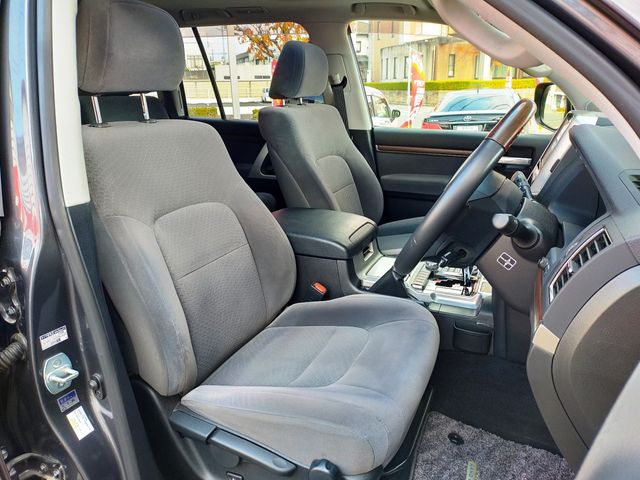 TOYOTA LANDCRUISER wagon 2016