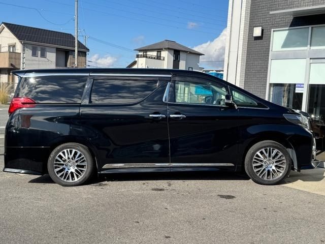 TOYOTA ALPHARD 2016