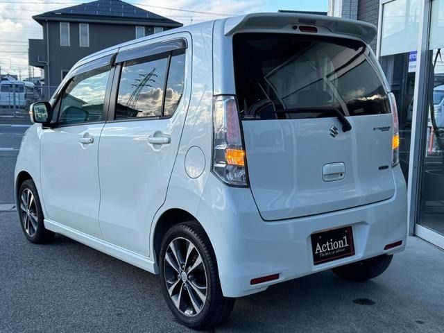 SUZUKI WAGON R STINGRAY 2013