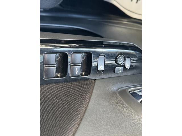 SUZUKI WAGON R STINGRAY 2013