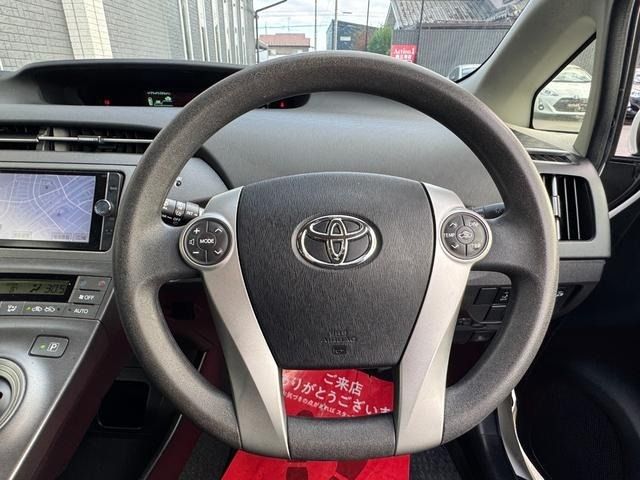 TOYOTA PRIUS 2013