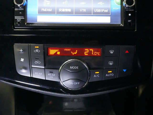 NISSAN SERENA  S-HYBRID 2014