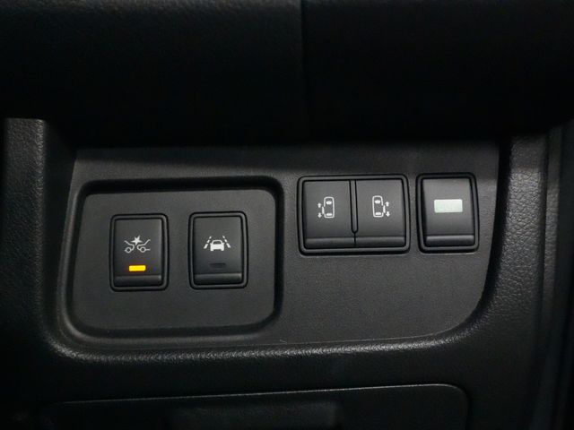 NISSAN SERENA  S-HYBRID 2014