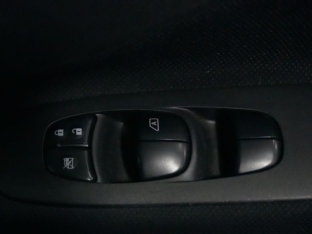 NISSAN SERENA  S-HYBRID 2014