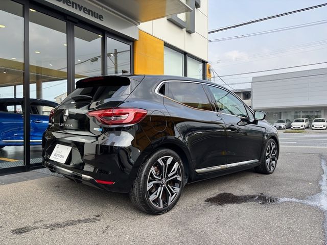 RENAULT RENAULT LUTECIA 2024