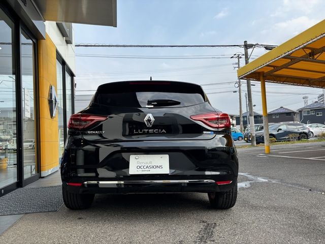 RENAULT RENAULT LUTECIA 2024