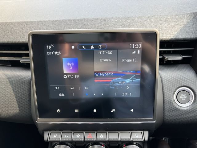 RENAULT RENAULT LUTECIA 2024