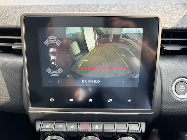 RENAULT RENAULT LUTECIA 2024