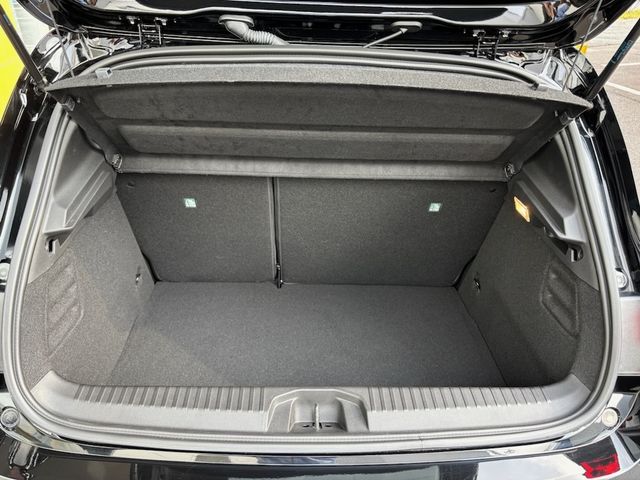 RENAULT RENAULT LUTECIA 2024