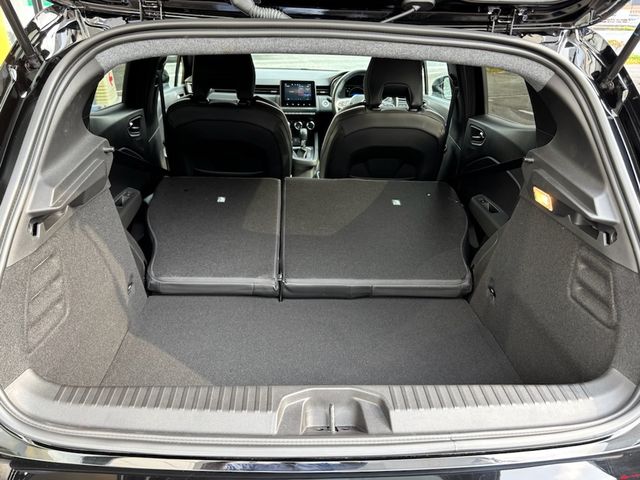 RENAULT RENAULT LUTECIA 2024