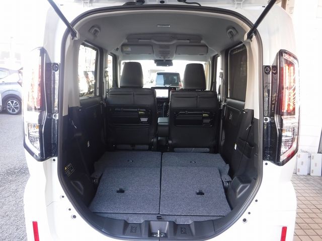 SUZUKI Spacia custom 4WD 2025