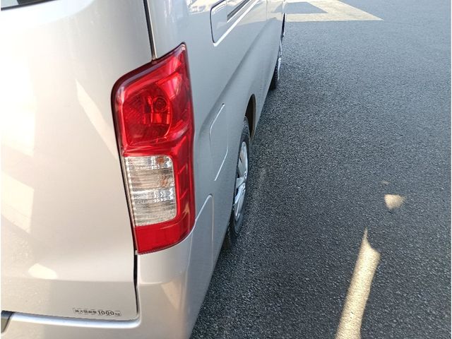 NISSAN NV350 CARAVAN 4WD 2020