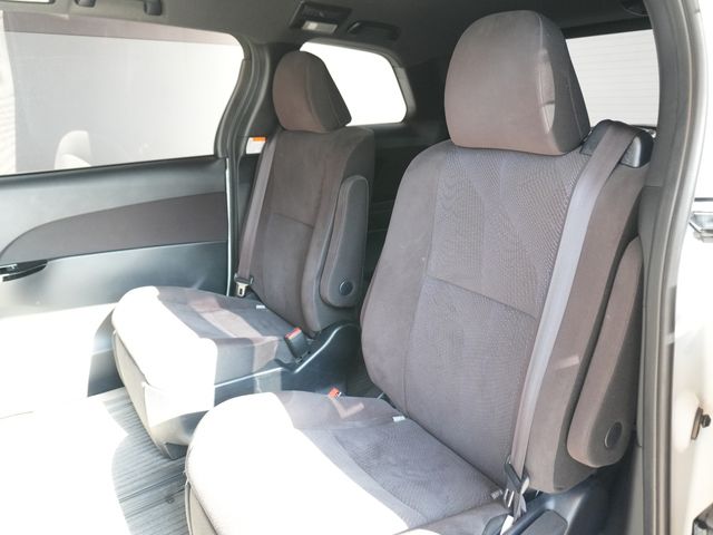 TOYOTA ESTIMA 2018