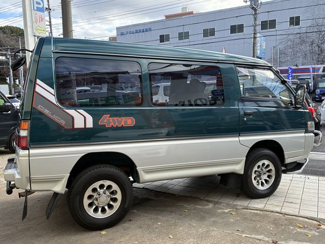 MITSUBISHI DELICA STARwagon 4WD 1996