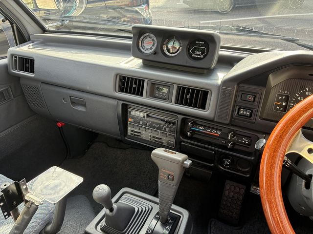 MITSUBISHI DELICA STARwagon 4WD 1996