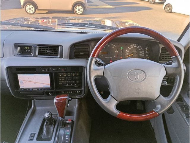 TOYOTA LANDCRUISER wagon 1997